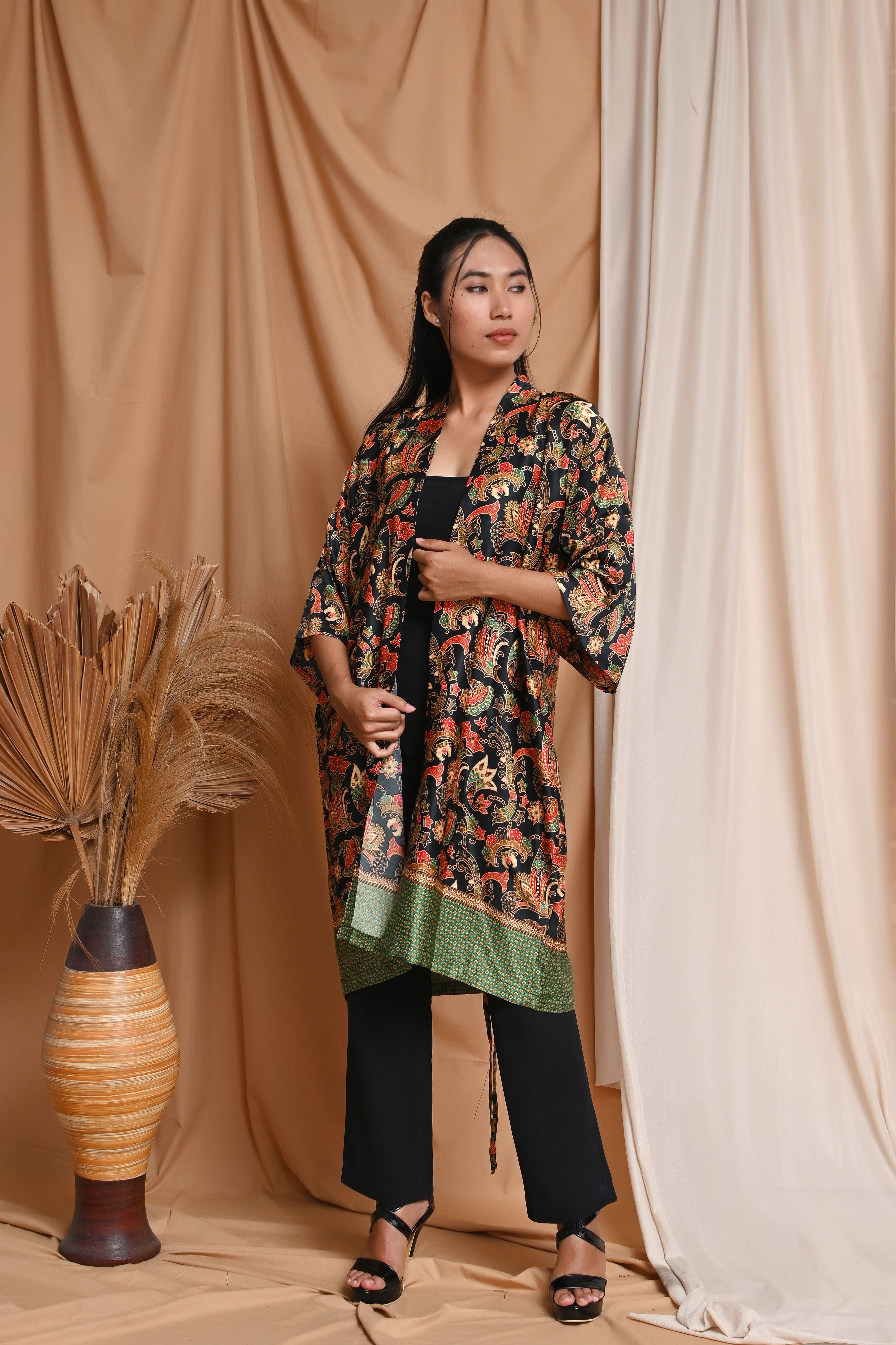 Gayakami Merry Outer